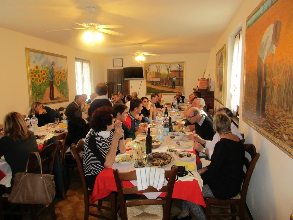Agriturismo Rocca Dei Marchesi Sabbio Chiese ภายนอก รูปภาพ